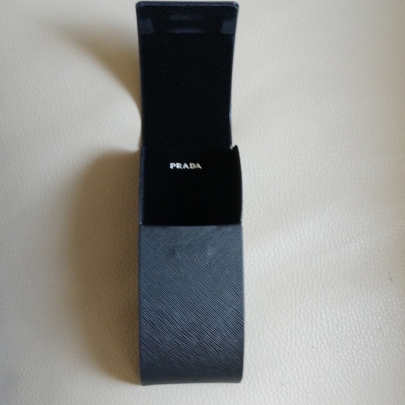 Prada Glasses case L - Picture 2 of 16